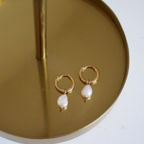 Náušnice se sladkovodními perlami dárek náušnice romantika romantické perly perlové peličky 