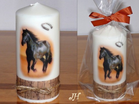 Svíčka černý kůň svíčka kůň 