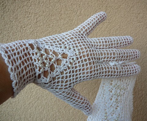 háčkované rukavičky s perličkama starobylé rukavičky retro rukavičky romantické rukavičky svatební rukavičky rukavičky s perličkama bílé rukavičky 