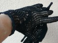 černé rukavičky s perličkama