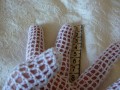 bílé háčkované rukavičky velikost M
