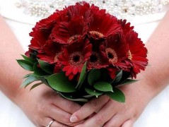 Svatební vývazky s kytičkou
