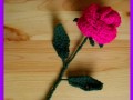 Háčkovaná růže - tmavě růžová