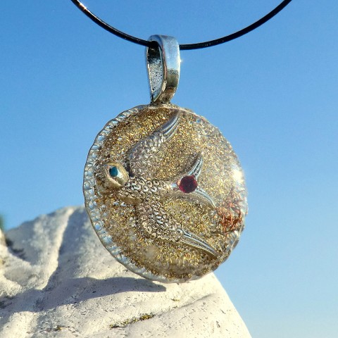 *Vlaštovka* symbol šťastného období šperk křišťál minerály energie drahé kameny osobní orgonit stones.luxusní pendant 