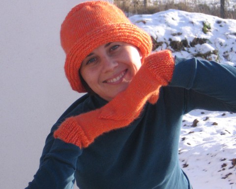 Klobouček a rukavičky originální oranžová čepice pletené háčkované klobouček rukavice autorské zářící 