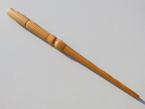 Čarovné hůlky dřevo řezba dárek čáry kouzlo magie čaroděj kouzelník kouzelná hůlka kouzelnická hůl larpová hůlka 