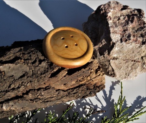 2. Knoflík pro štěstí – magnetka dřevo řezba dárek šití kolečko soustružení knoflík pozornost sleva magnetka švadlena truhlář 