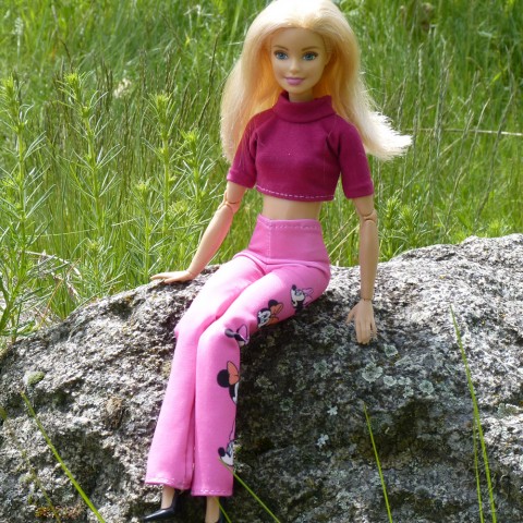 Kalhoty a top pro Barbie minnie oblečky pro panenku crop top pro barbie kalhoty pro panenku komplet pro barbie 