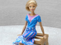 Modrorůžové šatičky pro Barbie