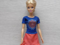 Barevné šatičky pro Barbie