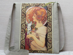 Malá kabelka se srdíčky