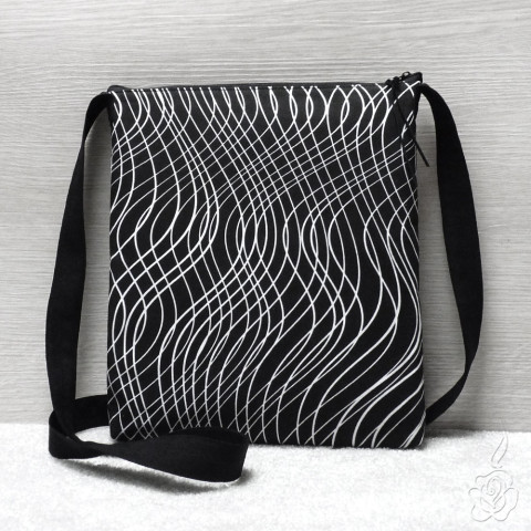 Černobílá crossbody kabelka - Iza vzorovaná kabelka černobílá kabelka látková kabelka crossbody kabelka 