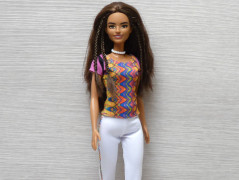 Dlouhé šaty pro Barbie
